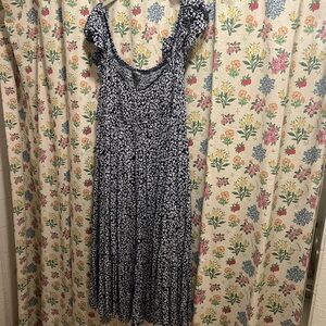 ARULA Navy and White Floral Maxi Dress